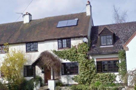 Larkrise Cottage Bed And Breakfast Stratford-upon-Avon Exterior photo